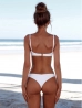 divatos fehér bikini