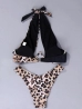 leopárdmintás és fekete bikini